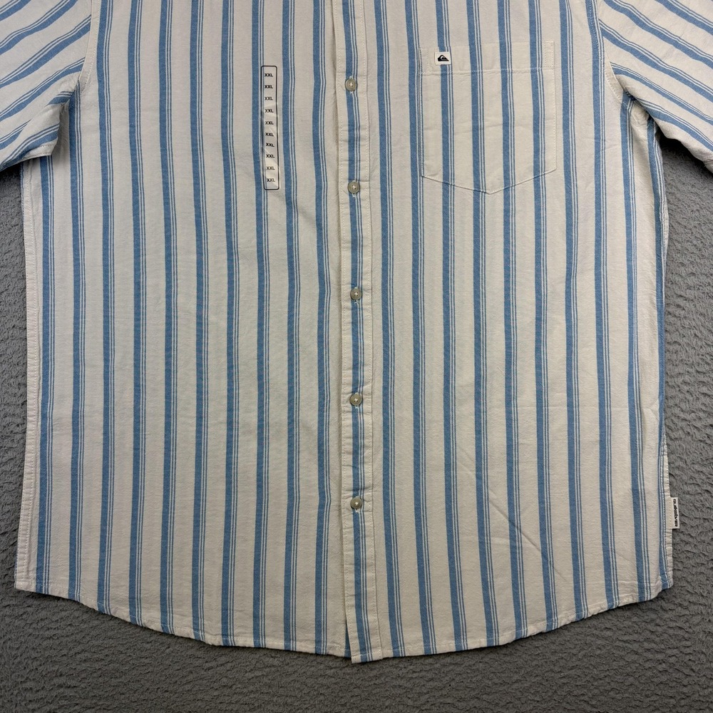 Quiksilver Shirt Mens 2XL‎ Blue Oxford Stripe Classic Short Sleeve Button Up - Picture 3 of 12